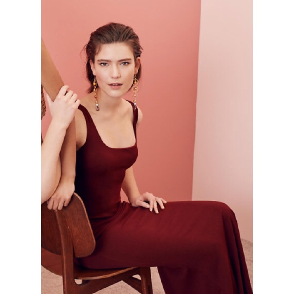 Stunning BHLD burgundy red evening dress